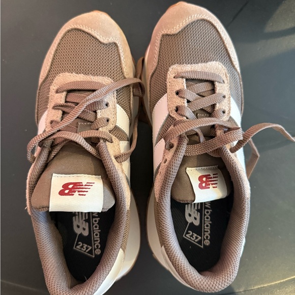 New Balance 237 - size 7.5 BRAND NEW NEVER WORN - Picture 4 of 6